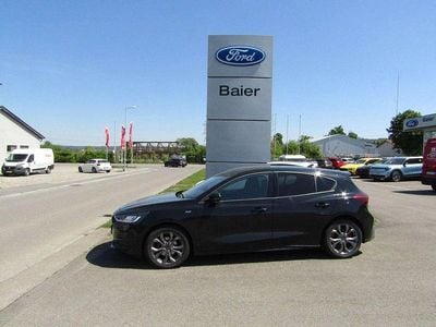 Usata Ford Focus ST-Line 125 CV (91 kW) 2022 Nero Utilitaria