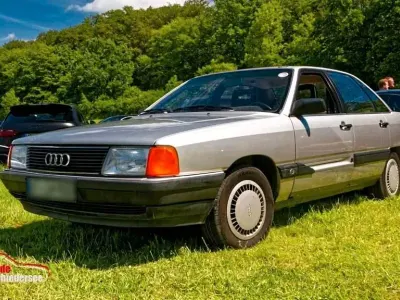 Gebraucht Audi 100 75 PS (55 kW) 1986 Gold Limousine
