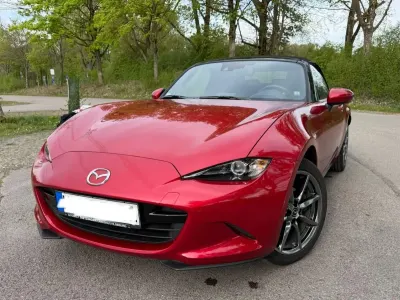 Gebraucht Mazda MX5 Exclusive-Line 160 PS (117 kW) 2016 Rot Cabrio