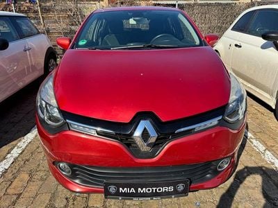 Gebraucht Renault Clio IV Dynamique 120 PS (88 kW) 2015 Rot Kleinwagen