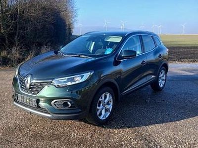 Grün Gebraucht 2019 Renault Kadjar SUV | 12.400 €