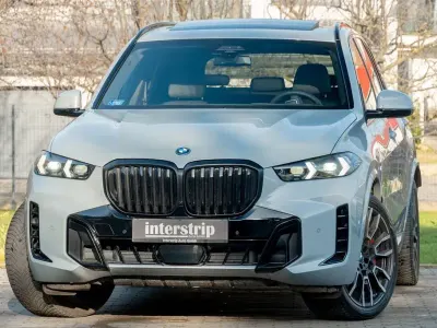 Używany BMW X5 M Sport 489 KM (359 kW) 2025 Szary SUV