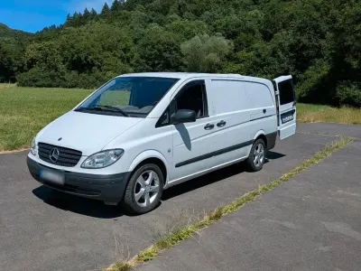 Gebraucht Mercedes Viano 190 PS (139 kW) 2010 Weiß Van / Kleinbus