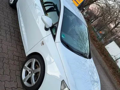 Gebraucht Seat Ibiza Style 105 PS (77 kW) 2014 Weiß Limousine