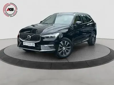 Gebraucht Volvo XC60 197 PS (144 kW) 2022 Schwarz SUV