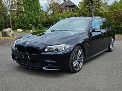 BMW M550