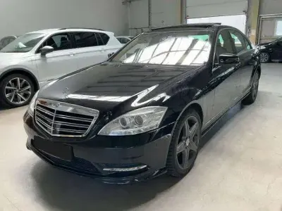 Gebraucht Mercedes S500 AMG line 435 PS (319 kW) 2012 Obsidianschwarz  metalliclack Limousine