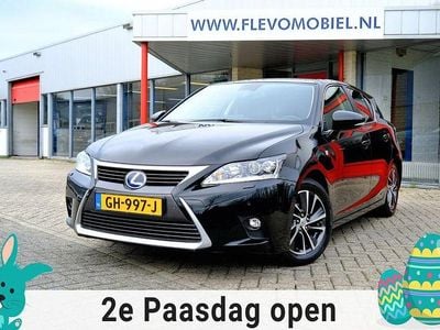 Gebraucht Lexus CT200h 99 PS (72 kW) 2015 Schwarz Limousine