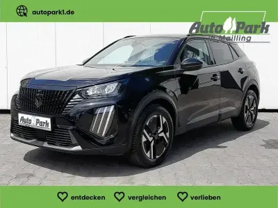 Gebraucht Peugeot 2008 Allure 131 PS (96 kW) 2024 Lackierung schwarz perla nera/ SUV