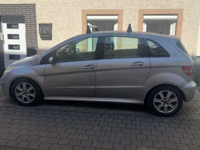 Gebraucht Mercedes B200 140 PS (102 kW) 2006 Van / Kleinbus