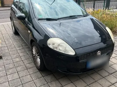 Gebraucht Fiat Grande Punto 120 PS (88 kW) 2009 Schwarz Kleinwagen