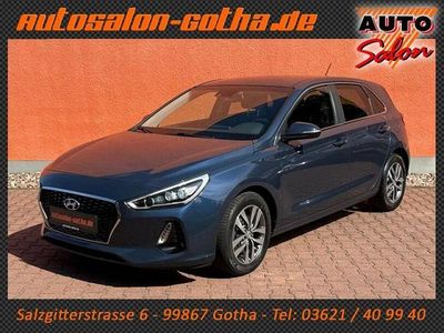 Gebraucht Hyundai i30 110 PS (80 kW) 2017 Blau Limousine