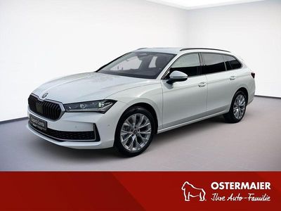 Kristallweiß uni Neu 2025 Skoda Superb Selection Kombi | 47.890 € (Superpreis)