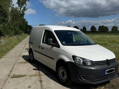 Weiß Gebraucht 2014 VW Caddy Van / Kleinbus | 7.800 € (Guter Preis)