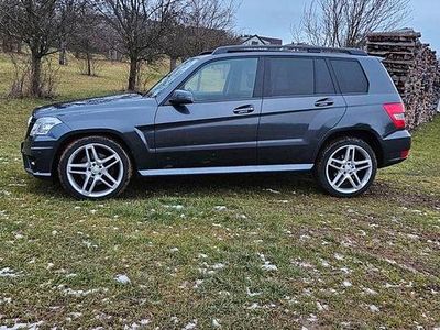 Grau Gebraucht 2010 Mercedes GLK350 SUV | 13.300 € (Fairer Preis)