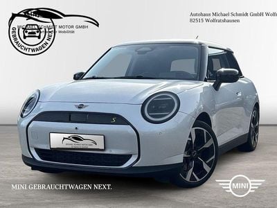 Gebraucht Mini Cooper SE Classic 160 kW (218 PS) 2025 Weiß Kleinwagen