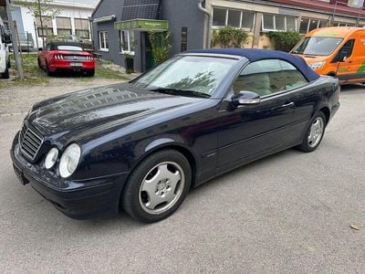 Gebraucht Mercedes CLK320 Elegance 218 PS (160 kW) 2000 Blau Cabrio