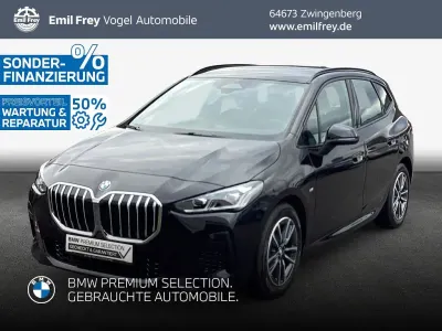 Gebraucht BMW 220 Active Tourer Performance 150 PS (110 kW) 2025 Schwarz Van / Kleinbus