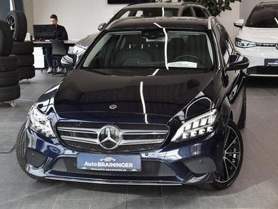 Gebraucht Mercedes C300e Avantgarde 194 PS (142 kW) 2020 Blau Limousine