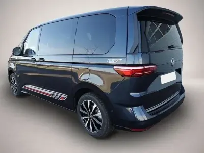 Neu VW Multivan Edition 150 PS (110 kW) 2025 Blau Van / Kleinbus