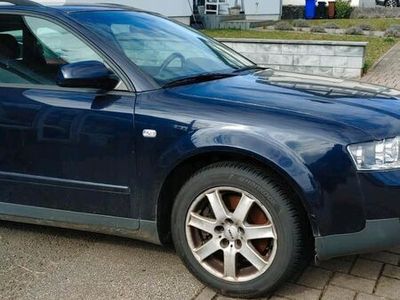 gebraucht Audi A4 2,5l