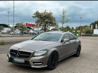 Gebraucht Mercedes CLS350 265 PS (194 kW) 2013 Gold Limousine