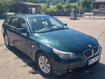 BMW 525