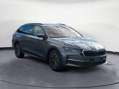 Nuova Skoda Octavia 150 CV (110 kW) 2026 Grigio Station wagon