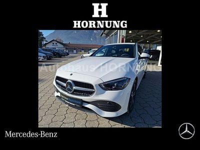 Weiß Gebraucht 2024 Mercedes C300e Limousine | 45.900 € (Fairer Preis)