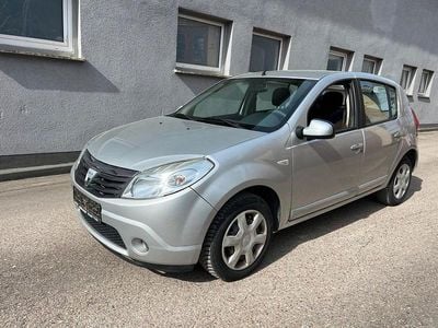 Usata Dacia Sandero 75 CV (55 kW) 2009 Argento Berlina