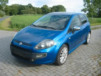 Gebraucht Fiat Punto Evo Sport 135 PS (99 kW) 2011 Blau Kleinwagen