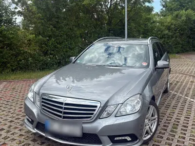 Gebraucht Mercedes E250 AMG 204 PS (150 kW) 2010 Silber Kombi