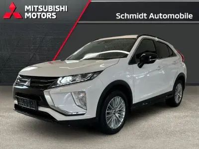 Używany Mitsubishi Eclipse Cross Active 148 KM (108 kW) 2020 Biały SUV