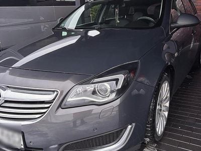 Gebraucht Opel Insignia 131 PS (96 kW) 2014 Grau Kombi