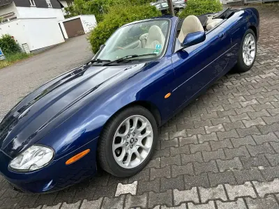Używany Jaguar XK8 284 KM (208 kW) 2000 Niebieski Kabriolet