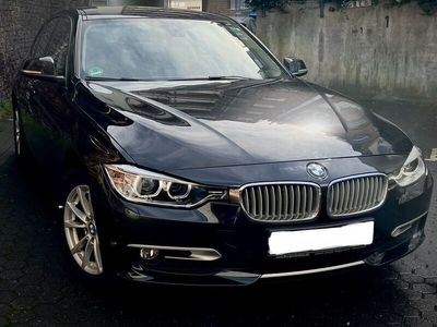 gebraucht BMW 320 d F30 / Modern Line / Automatik / Navi Professional