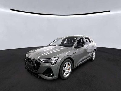 Chronosgrau metallic Gebraucht 2022 Audi e-tron Black Edition SUV | 33.610 € (Fairer Preis)