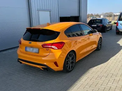 Gebraucht Ford Focus ST 280 PS (205 kW) 2020 Orange Limousine