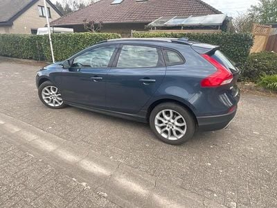 Gebraucht Volvo V40 CC 152 PS (111 kW) 2017 Blau Kombi