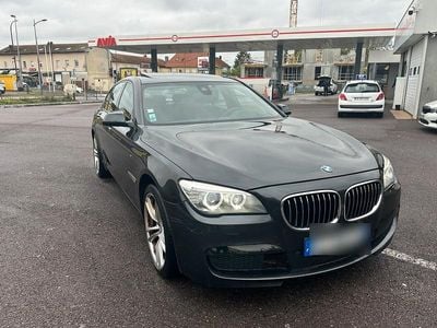 BMW 730