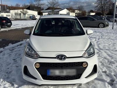 Weiß Gebraucht 2019 Hyundai i10 Kleinwagen | 6.499 € (Fairer Preis)