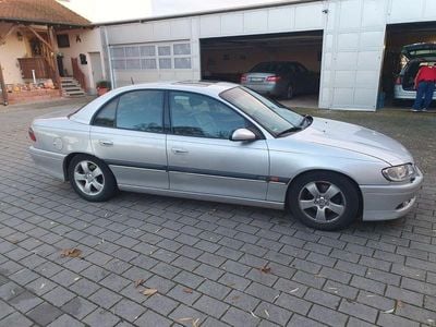 Opel Omega