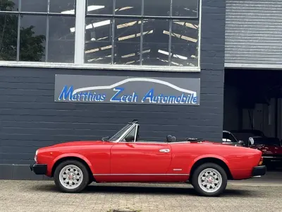 Gebraucht Fiat 124 Spider 105 PS (77 kW) 1984 Rosso corsa Cabrio