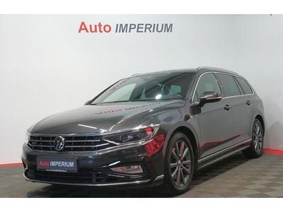 Usata VW Passat R-line 280 CV (205 kW) 2022 Grigio Station wagon