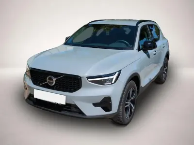 Gebraucht Volvo XC40 Plus 163 PS (119 kW) 2024 Manufacturer SUV