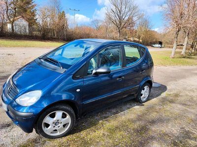 Gebraucht Mercedes A160 102 PS (75 kW) 2002 Blau Kleinwagen
