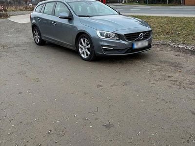 Second-hand Volvo V60 Business Edition 150 CP (110 kW) 2016 Gri Break