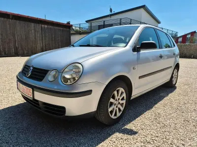 Gebraucht VW Polo 55 PS (40 kW) 2004 Silber Kleinwagen