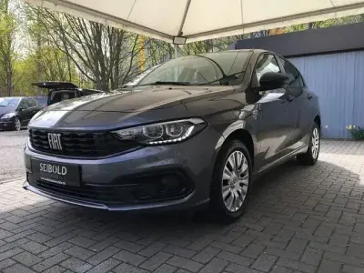 Usata Fiat Tipo 131 CV (96 kW) 2024 Grigio Berlina