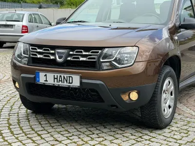Używany Dacia Duster Lauréate 105 KM (77 kW) 2014 Brązowy SUV